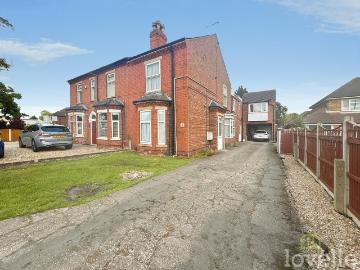 4 bedroom semi detached house for sale