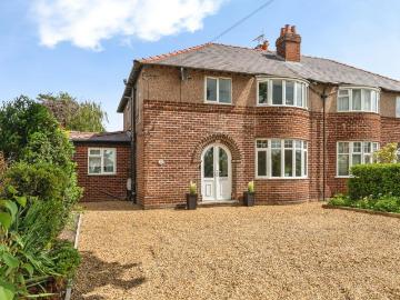 4 bedroom semi detached house for sale
