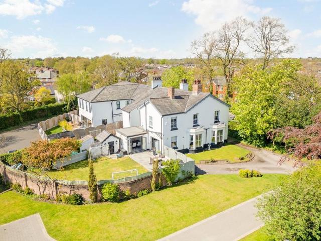 4 bedroom semi detached house for sale