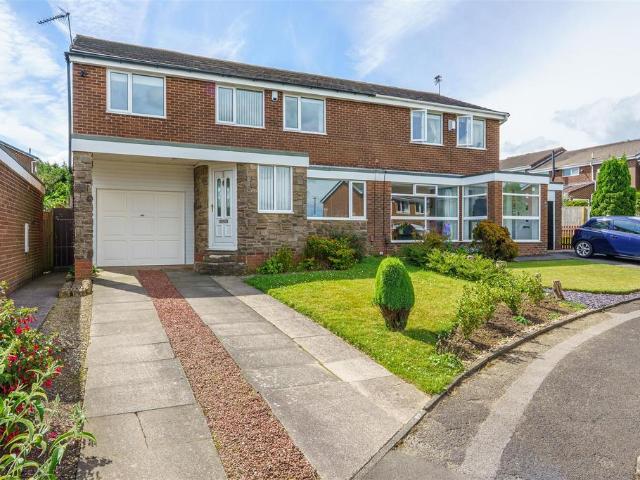 4 bedroom semi detached house for sale