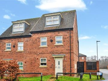 4 bedroom semi detached house for sale