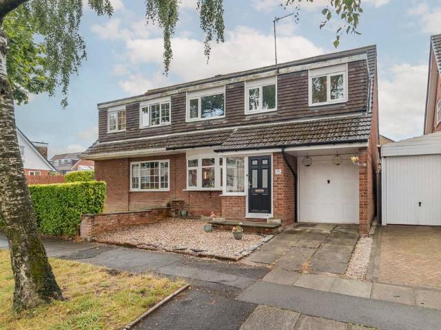 4 bedroom semi detached house for sale