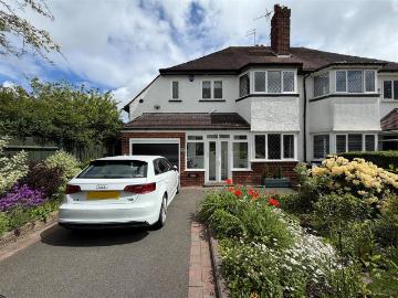 4 bedroom semi detached house for sale
