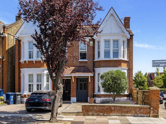4 bedroom semi detached house for sale