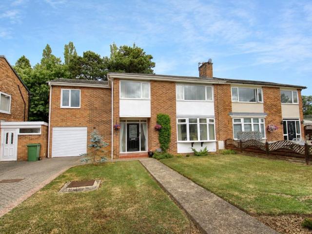 4 bedroom semi detached house for sale