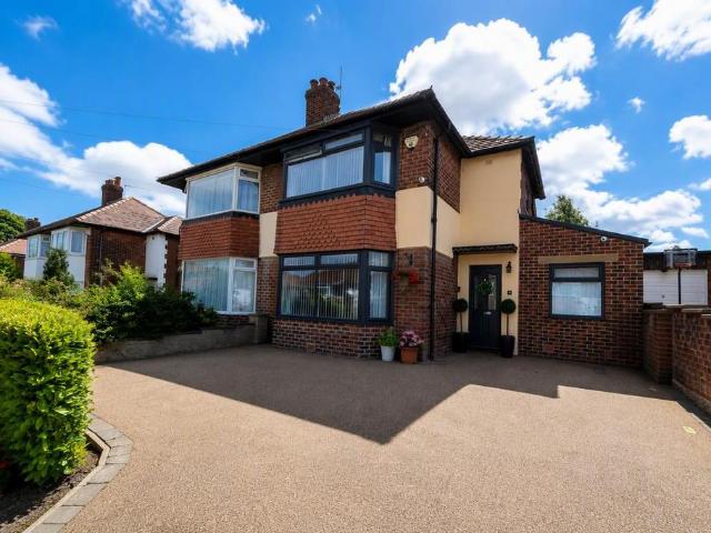 4 bedroom semi detached house for sale