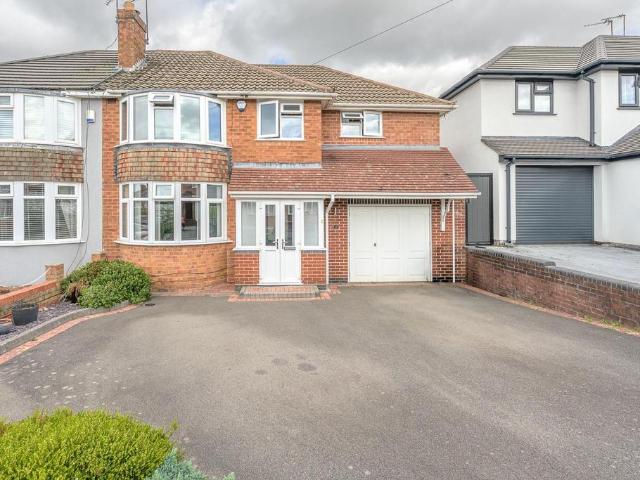 4 bedroom semi detached house for sale