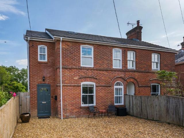 4 bedroom semi detached house for sale