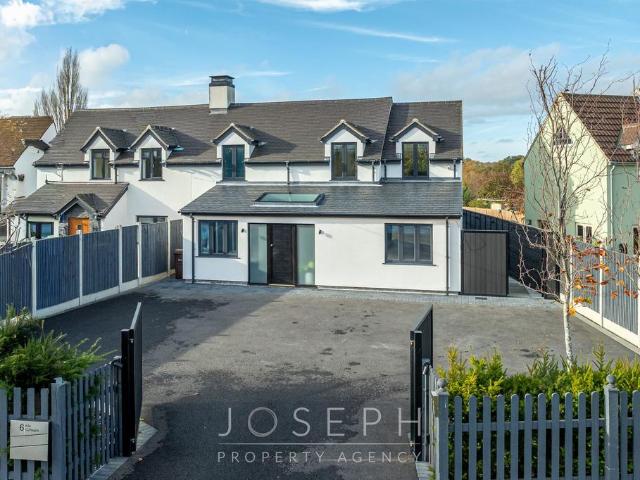 4 bedroom semi detached house for sale