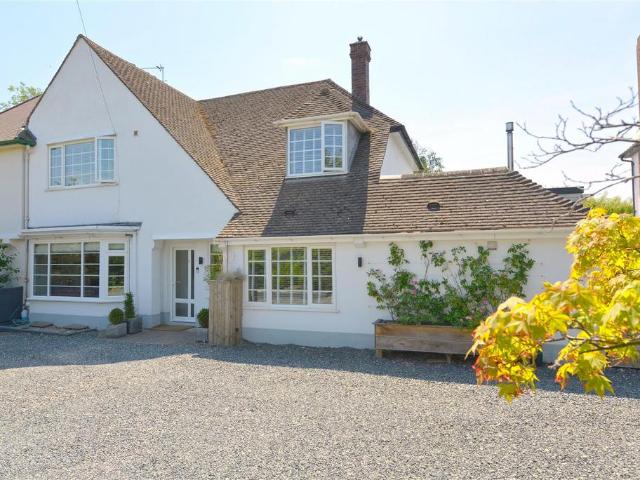 4 bedroom semi detached house for sale