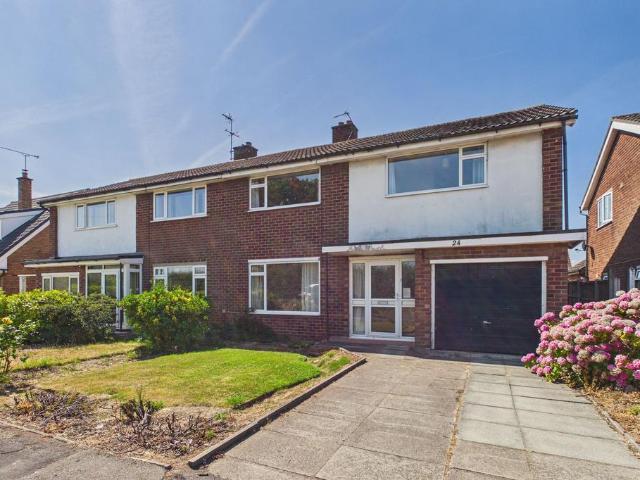 4 bedroom semi detached house for sale