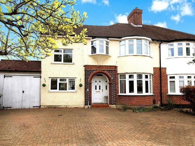 4 bedroom semi detached house for sale