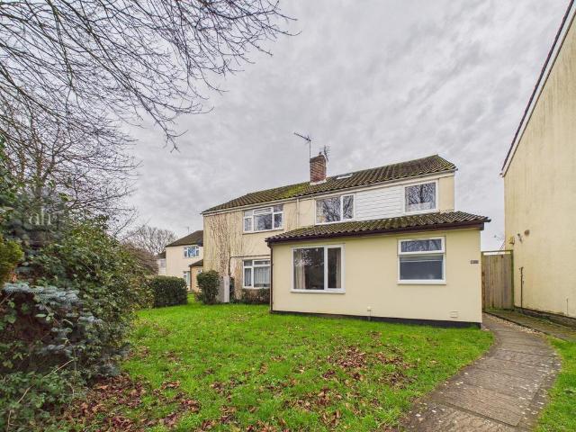 4 bedroom semi detached house for sale