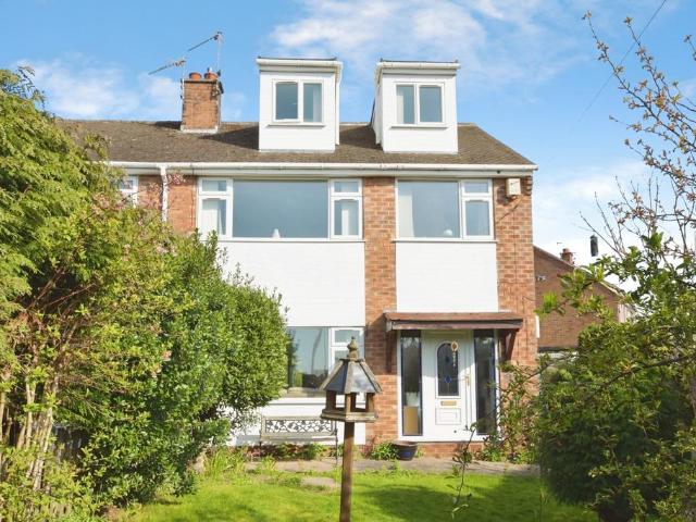 4 bedroom semi detached house for sale