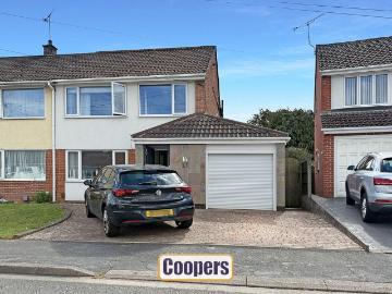 4 bedroom semi detached house for sale