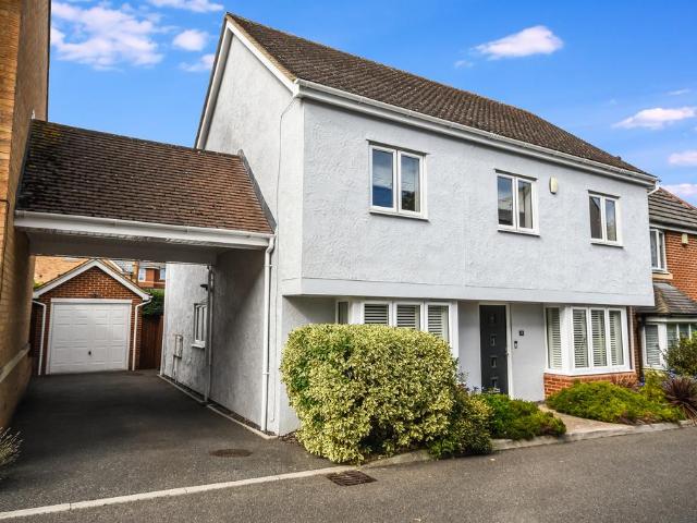 4 bedroom semi detached house for sale