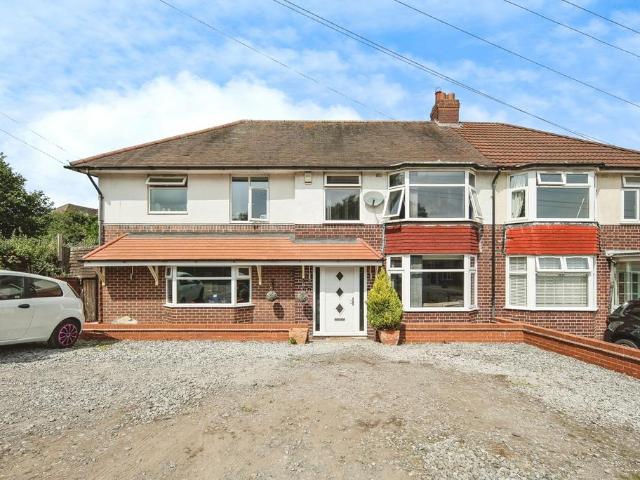 4 bedroom semi detached house for sale