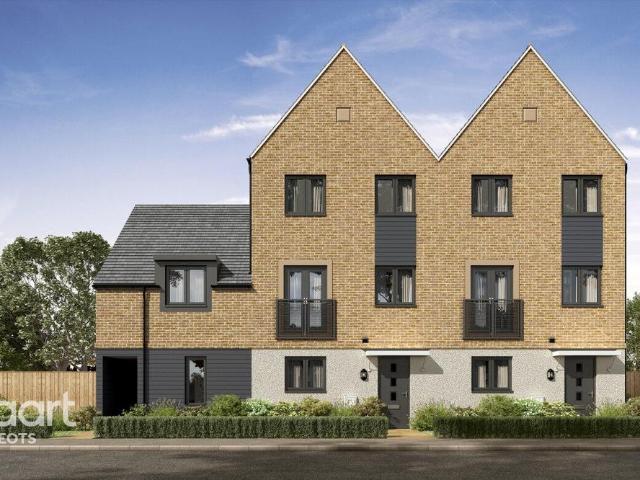 4 bedroom semi detached house for sale