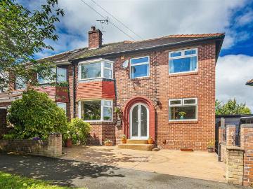 4 bedroom semi detached house for sale