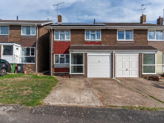 4 bedroom semi detached house for sale