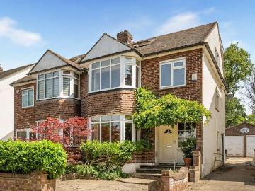 4 bedroom semi detached house for sale