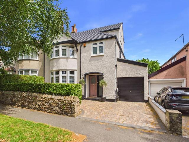 4 bedroom semi detached house for sale