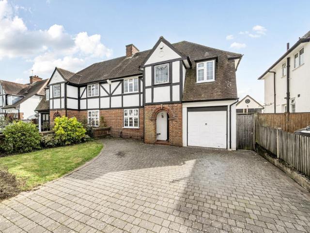 4 bedroom semi detached house for sale