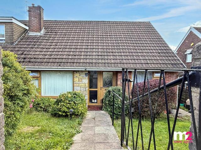 4 bedroom semi detached bungalow for sale