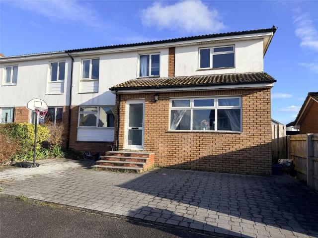4 bedroom semi detached house for sale