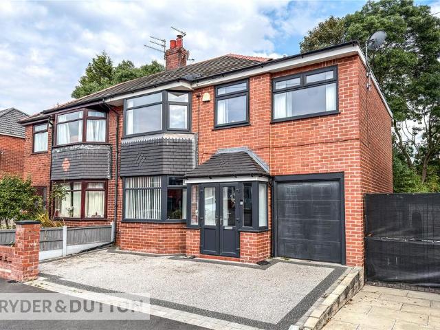 4 bedroom semi detached house for sale