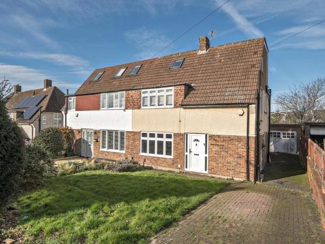 4 bedroom semi detached house for sale