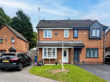 4 bedroom semi detached house for sale