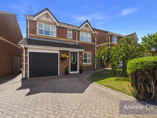4 bedroom semi detached house for sale