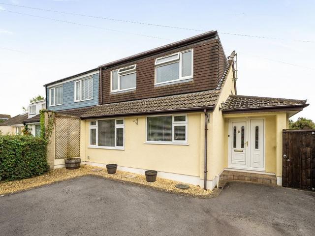 4 bedroom semi detached house for sale