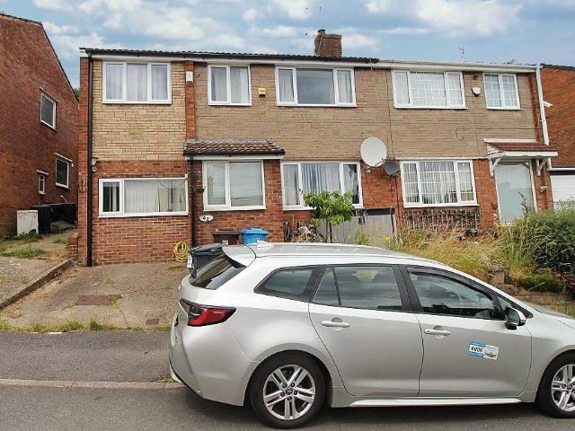 4 bedroom semi detached house for sale