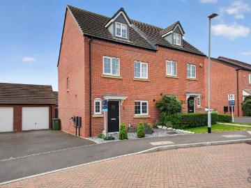Hampton Evesham - Garden, Equipped kitchen