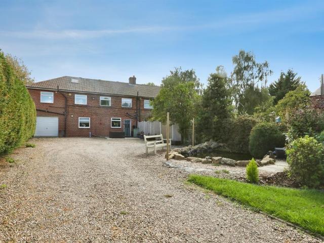 4 bedroom semi detached house for sale