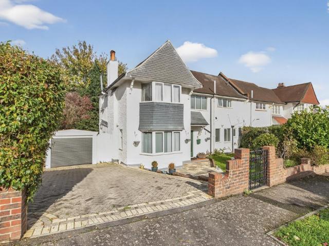 4 bedroom semi detached house for sale
