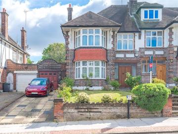 4 bedroom semi detached house for sale
