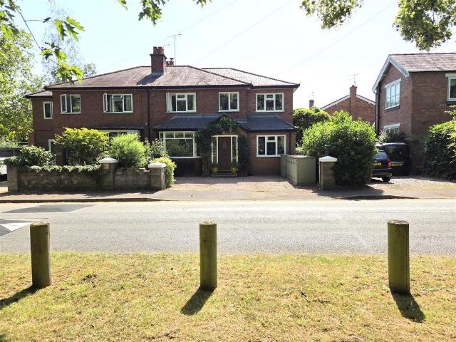 4 bedroom semi detached house for sale