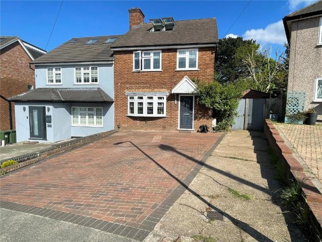 4 bedroom semi detached house for sale