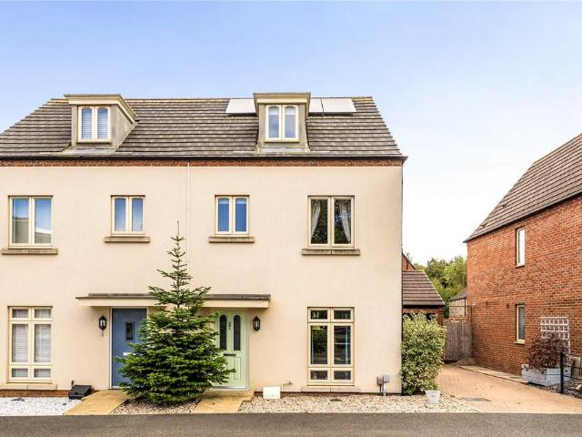 4 bedroom semi detached house for sale
