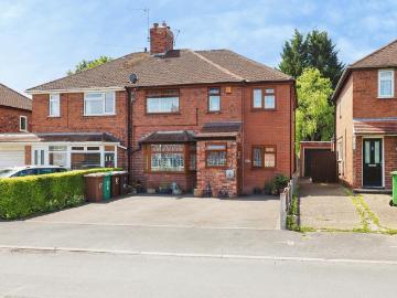 4 bedroom semi detached house for sale