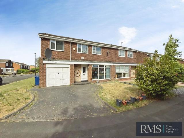 4 bedroom semi detached house for sale