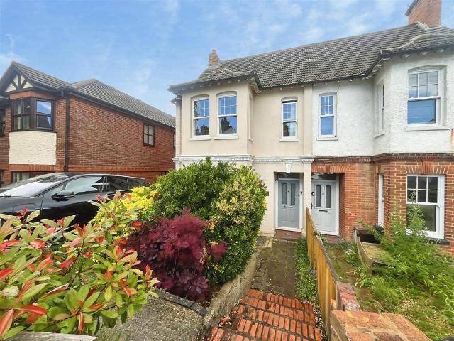 4 bedroom semi detached house for sale