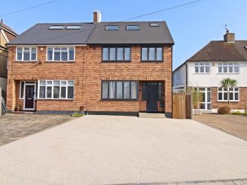 4 bedroom semi detached house for sale