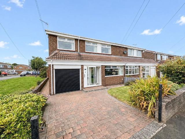 4 bedroom semi detached house for sale