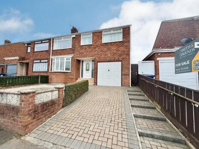 4 bedroom semi detached house for sale