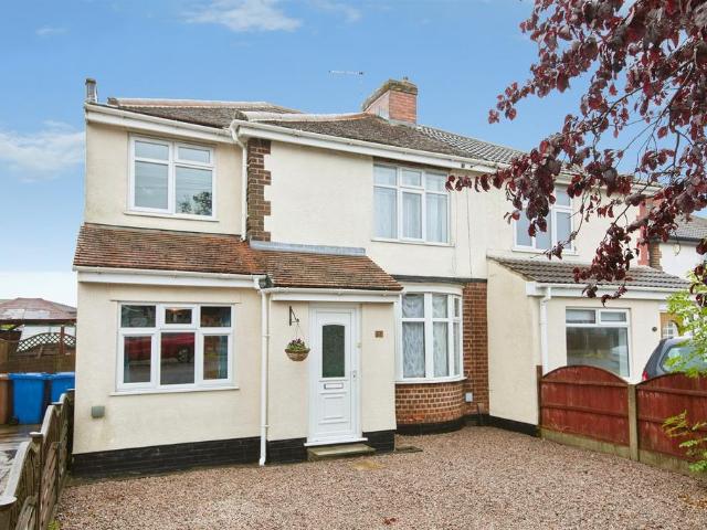 4 bedroom semi detached house for sale