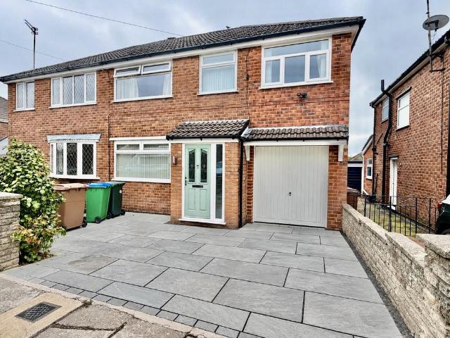 4 bedroom semi detached house for sale